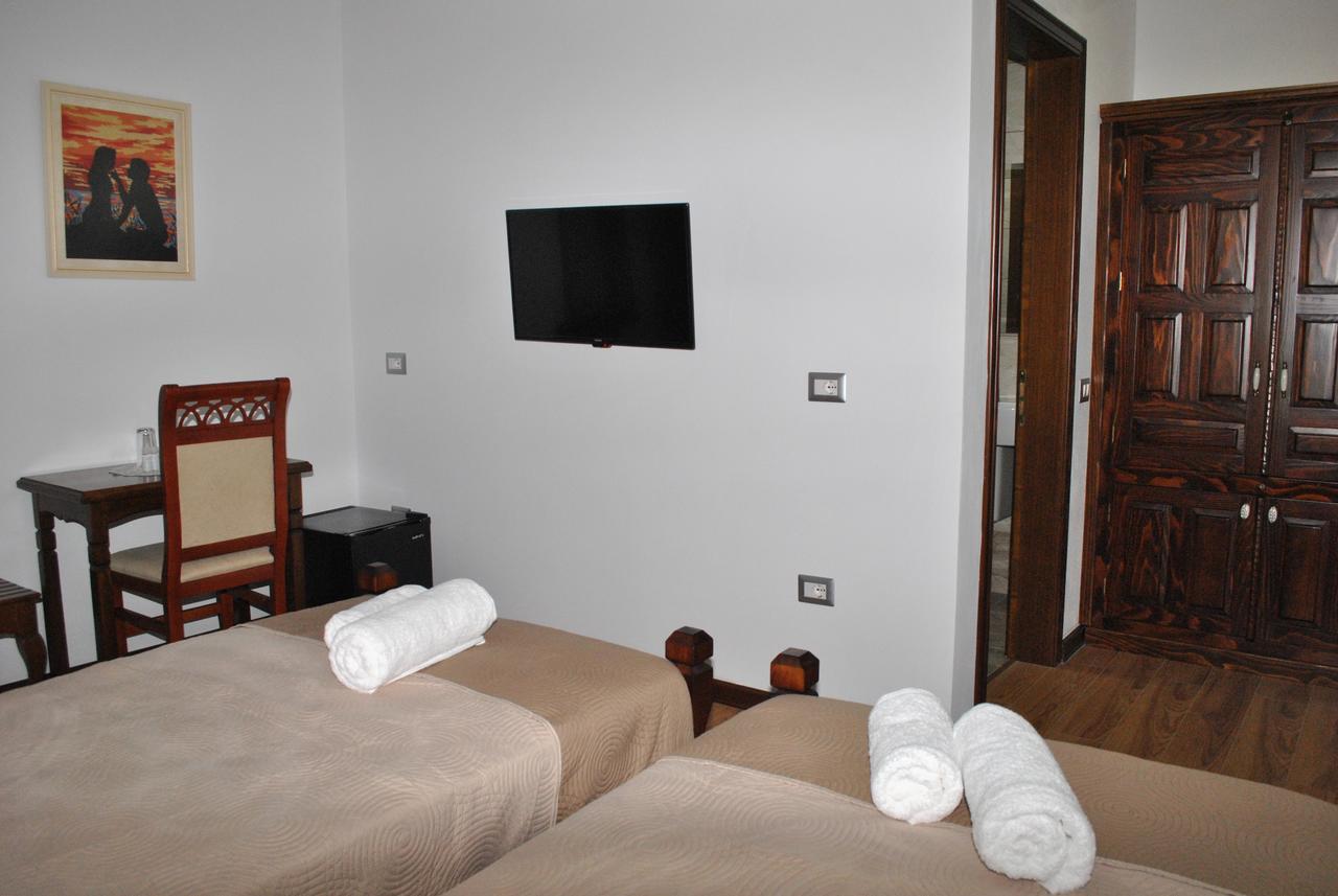 Hotel Kastro Gjirokastër المظهر الخارجي الصورة