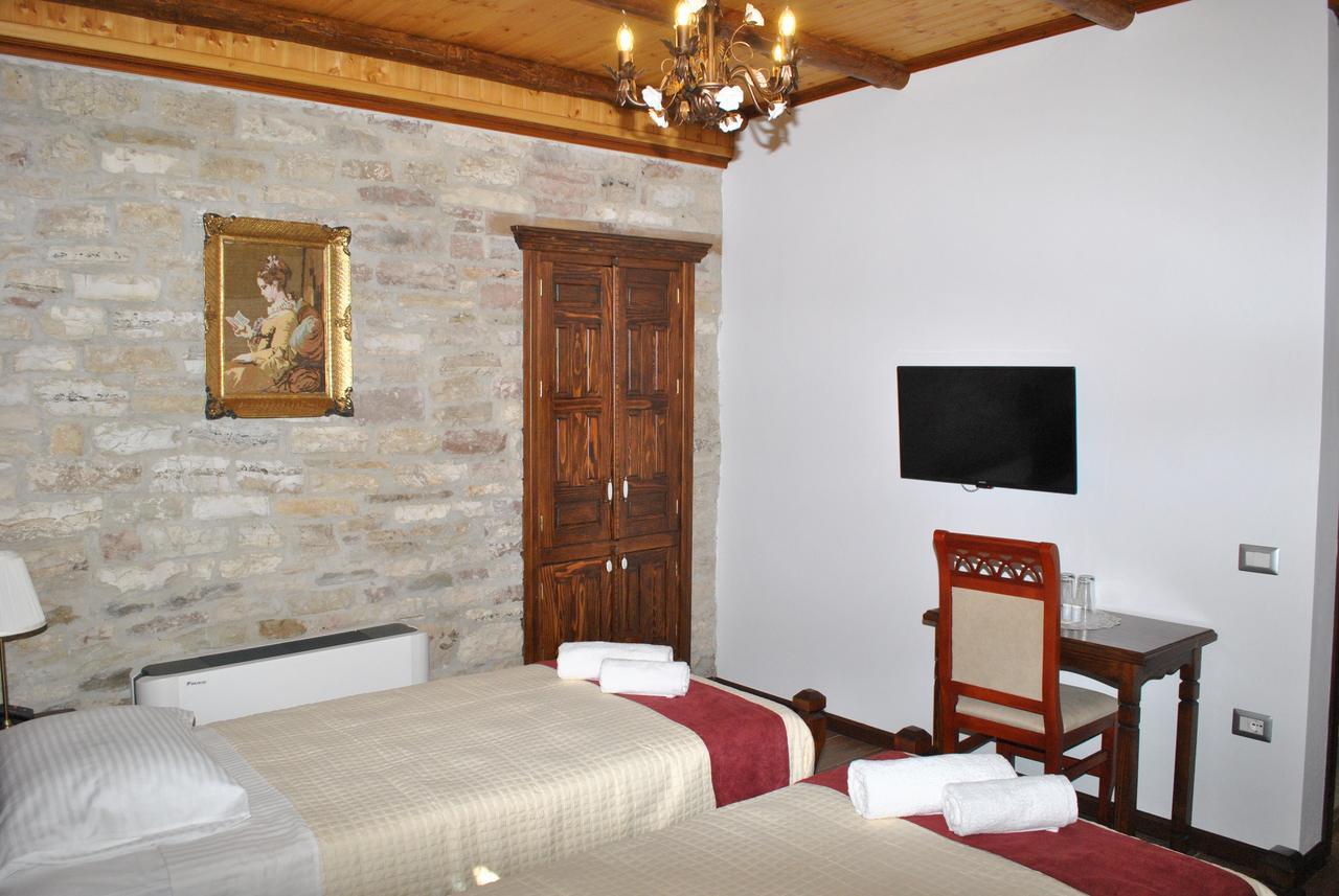 Hotel Kastro Gjirokastër المظهر الخارجي الصورة