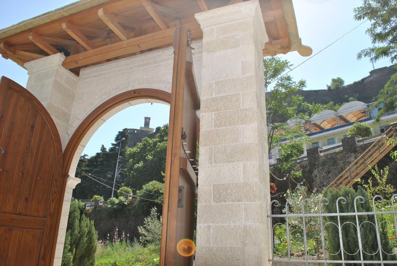 Hotel Kastro Gjirokastër المظهر الخارجي الصورة