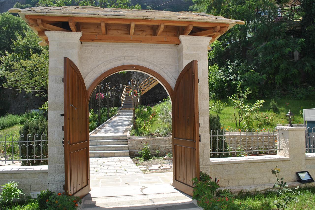 Hotel Kastro Gjirokastër المظهر الخارجي الصورة